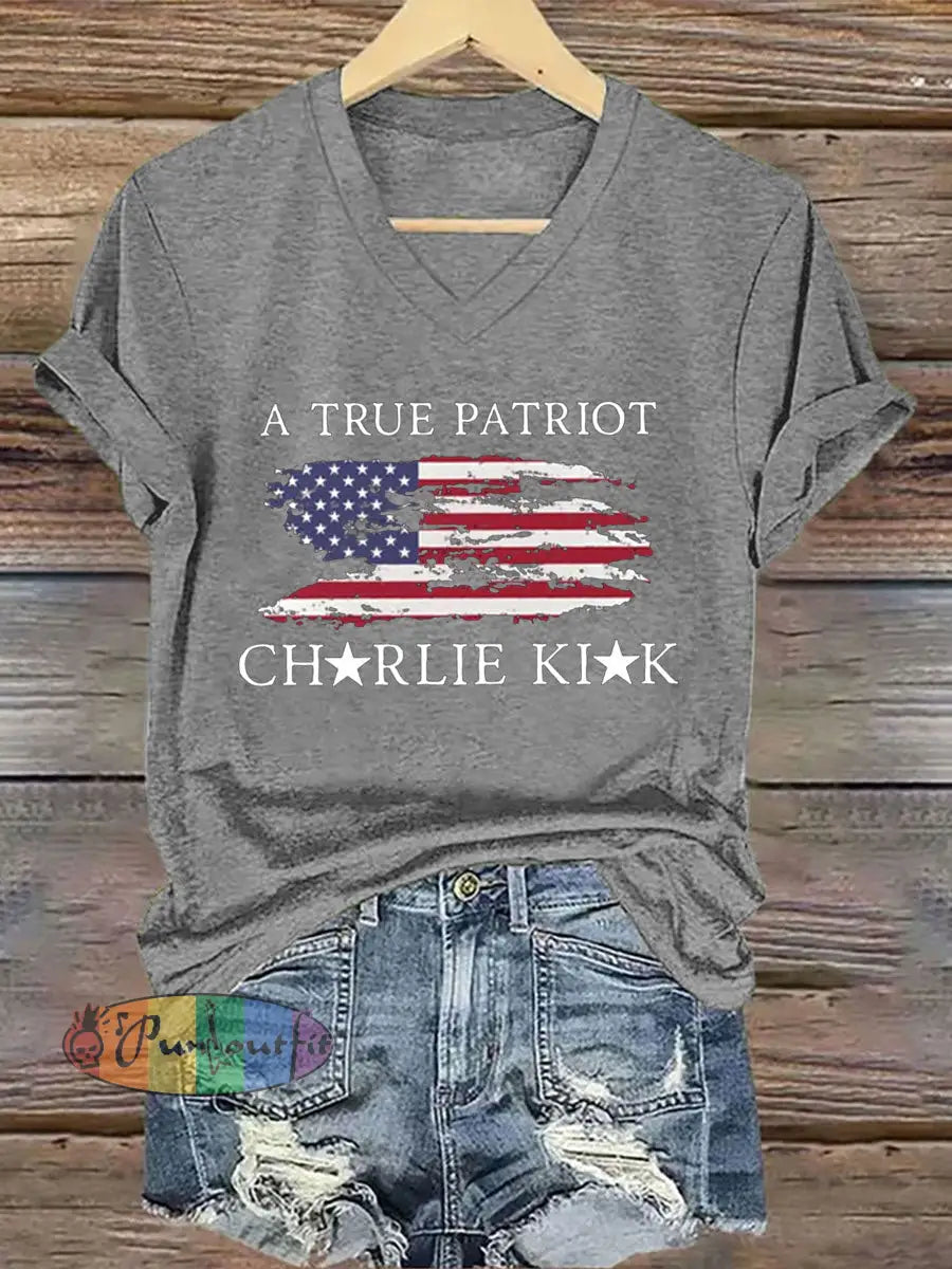 Women’s Turning Point Flag Printed T-Shirt Light Gray / S