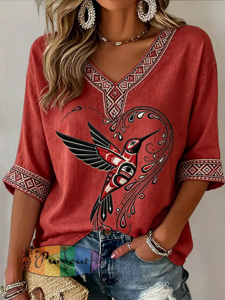 Women’s Retro Native American Hummingbird Print Casual V-Neck T-Shirt
