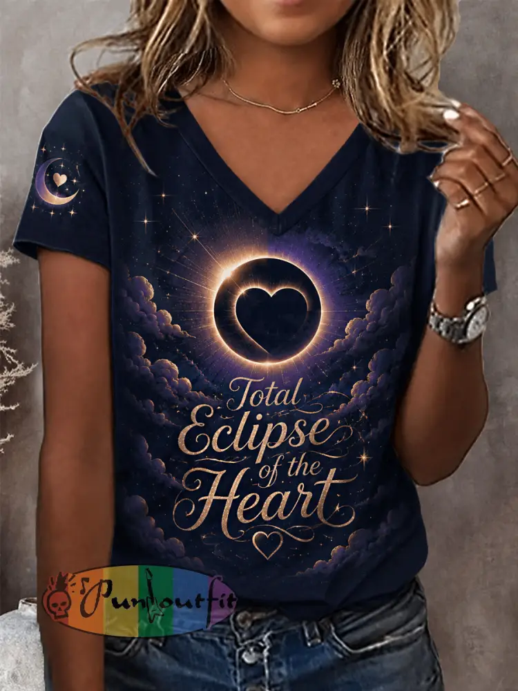 Women’s Total Eclipse Of The Heart Print Casual V-Neck Tee - Navy Blue · S