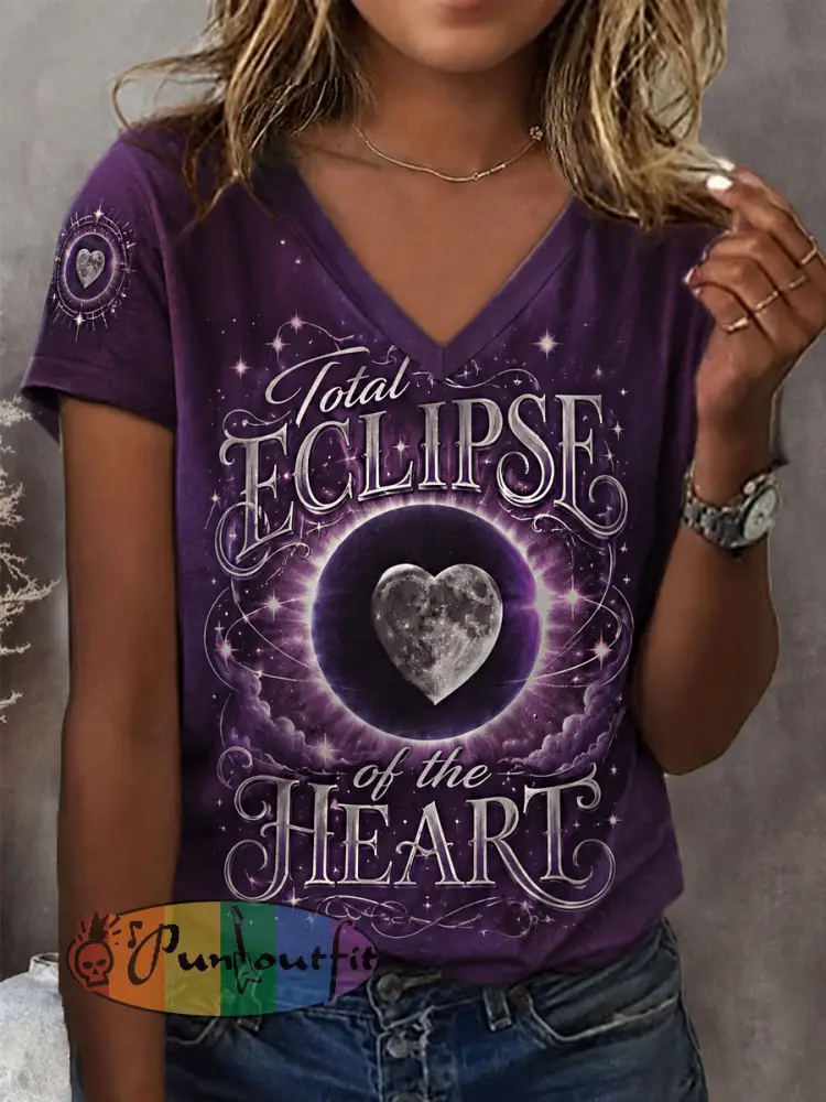 Women’s Total Eclipse Of The Heart Print Casual V-Neck Tee - Deep Purple · S