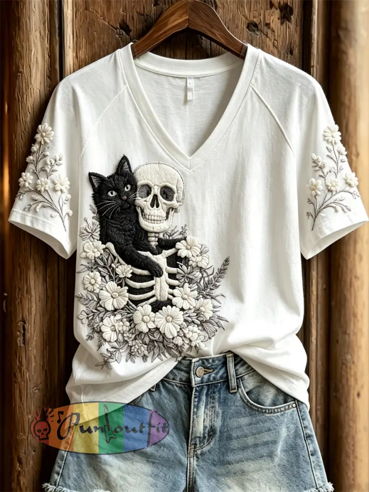 Women’s Halloween Black Cat & Skeleton Cat Lover Floral Print short-sleeved T-shirt - White · S