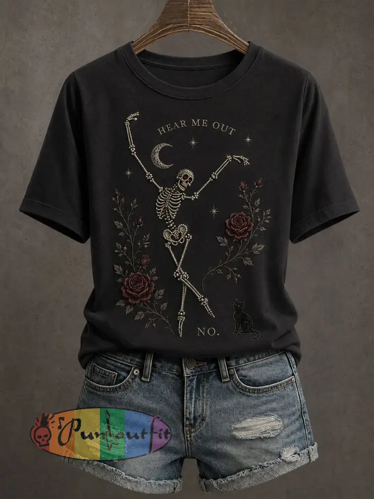 Women’s Gothic Skull T-Shirt - Black · S