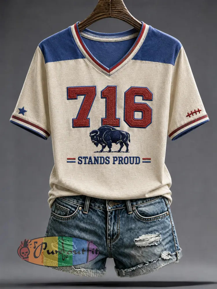 Women’s Football Lover Bulls BUF Art Printed T-shirt - Creamy-White · S