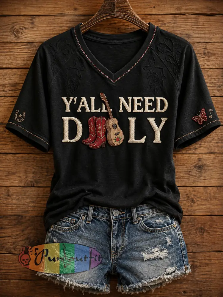 Women’s Rip Country Music Lover Queen of Country Printed T-shirt - Black · S