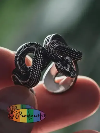 Male Punk Snake Three Dimensional Winding Finger Ring Acc