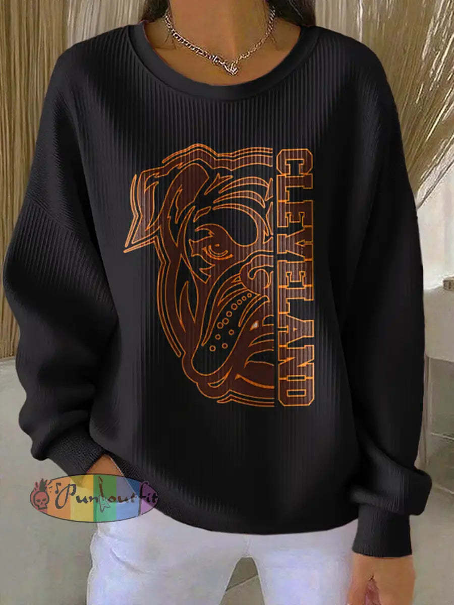 Women’s Football Fans Lovers Gameday Casual Regular Sweatshirt Black / S