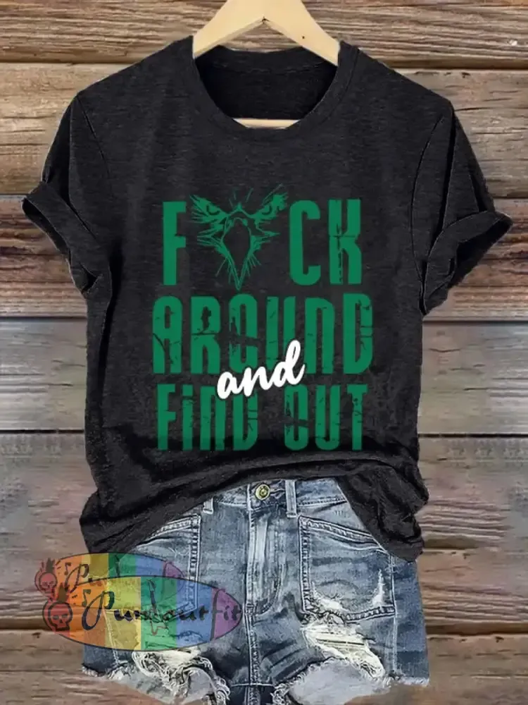 Women’s Football Fans Lovers Gameday Casual short-sleeved T-shirt Black / S