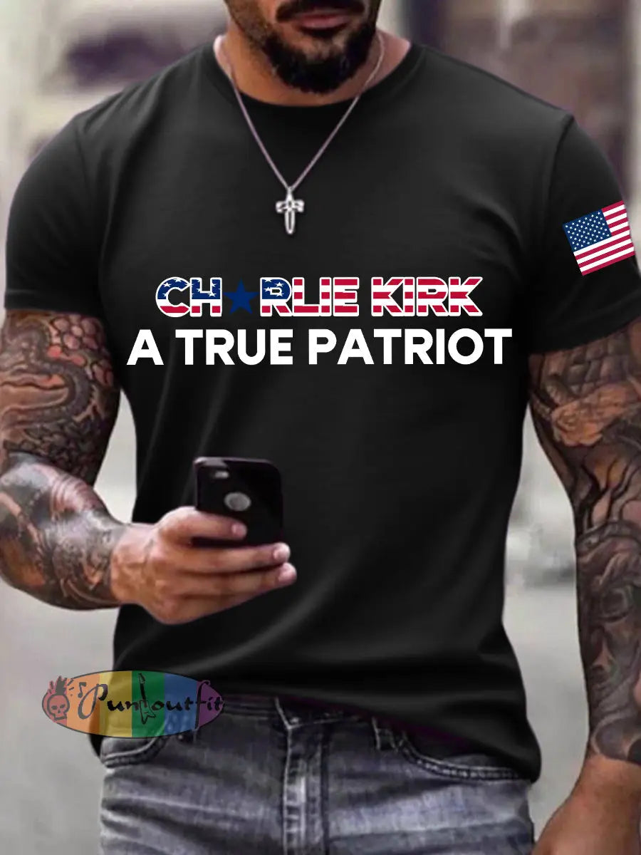 Men’s A True Patriot Print T-shirt Black / S