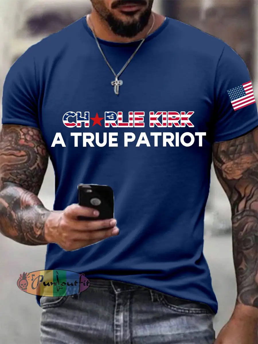 Men’s A True Patriot Print T-shirt Blue / S