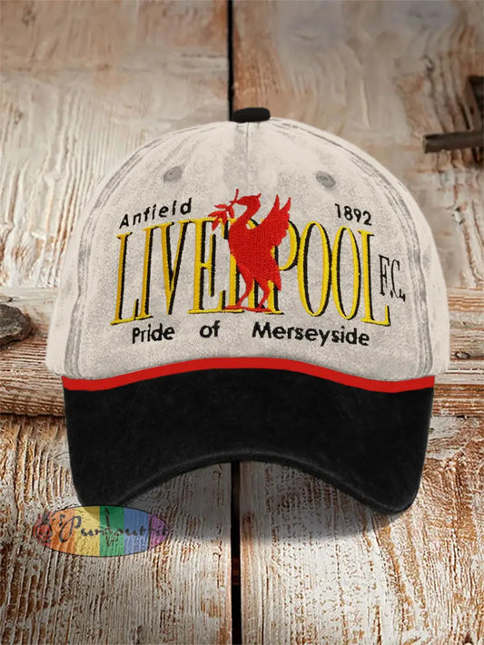 The liver bird and unisex hats As picture / ONE