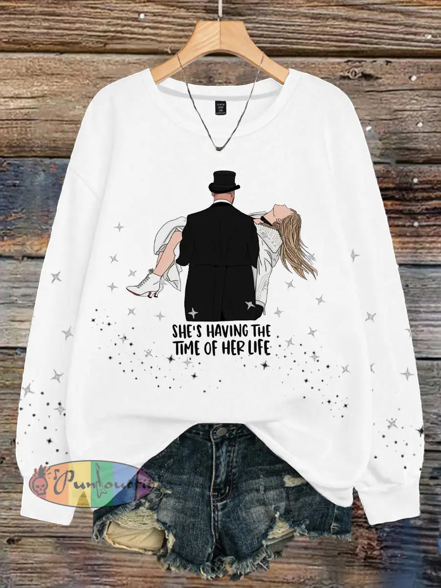 Women’s 8789 Diva Engaged Era Printed Sweatshirt White / S