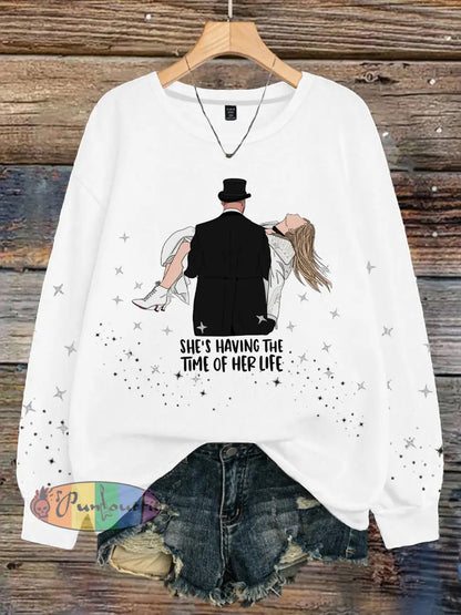 Women’s 8789 Diva Engaged Era Printed Sweatshirt White / S