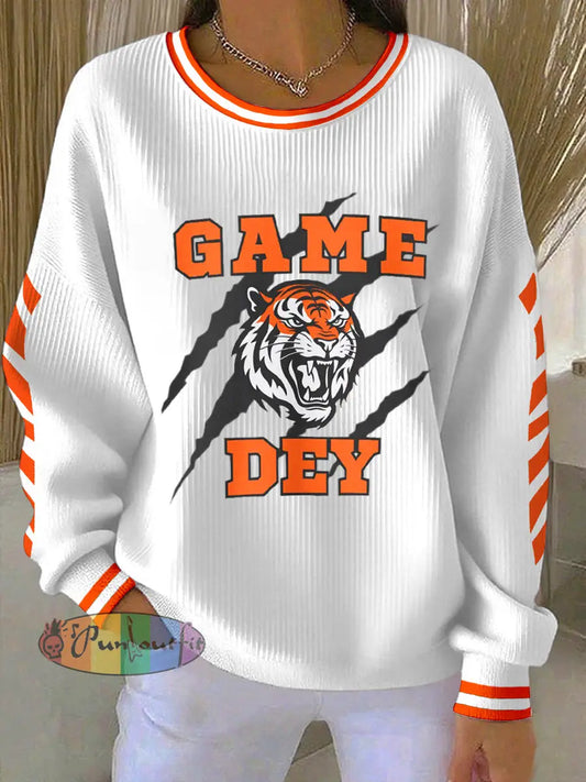 Women’s Game Day Tiger Print Sweatshirt White / S